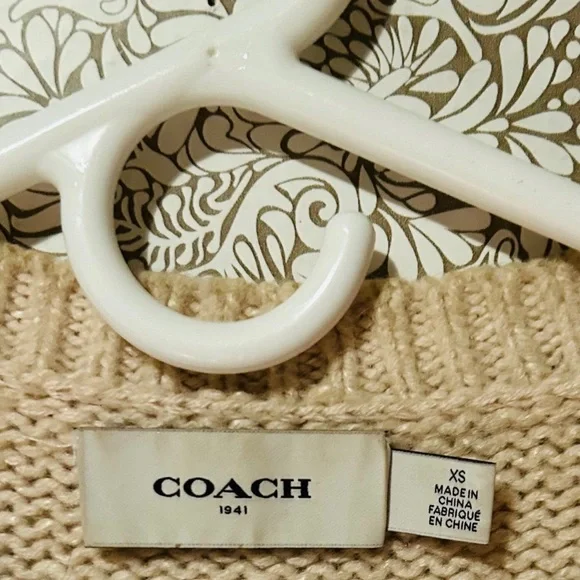 Coach RARE sweater - Picture 3 of 3